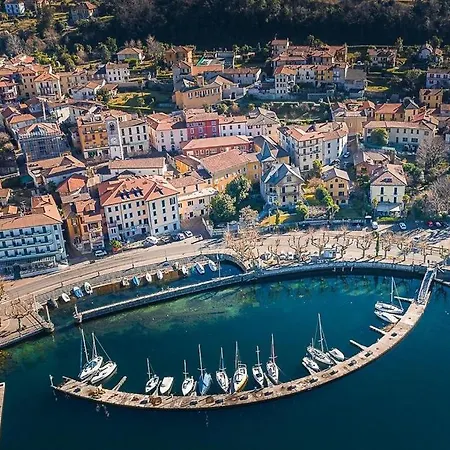 Gianna Casa vacanze Porto Valtravaglia
